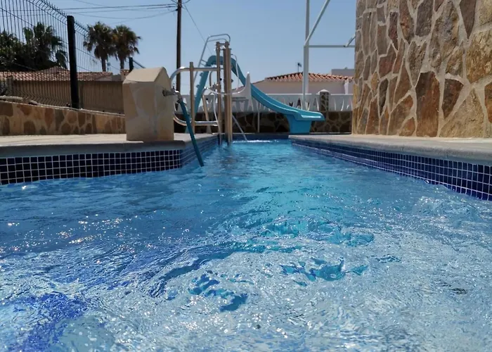 In Mit Privatem Grill By Interhome בית נופש *